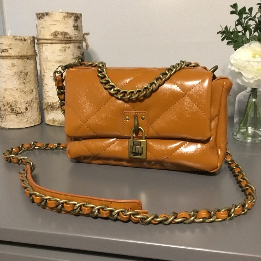 No Boundaries Women’s Shoulder Bag with Crossbody Strap